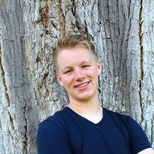 Meet your Posher, Cole